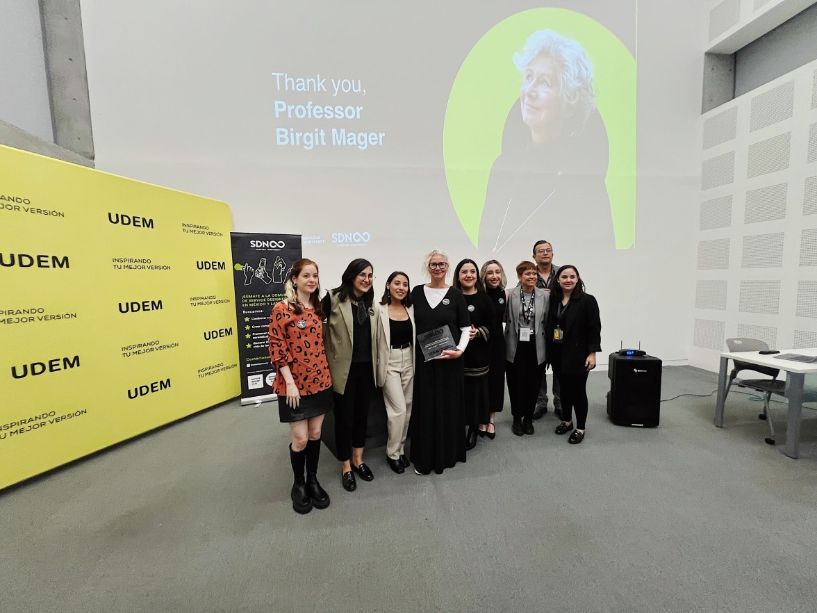 Prof. Birgit Mager, SDN Chapter Monterrey and Academic Leaders of the University of Monterrey (UDEM). -- Volunteer of the SDN Chapter Monterrey