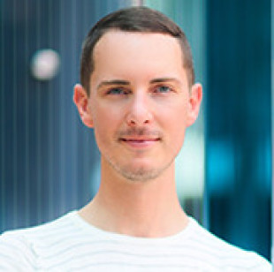 Joshua Belz