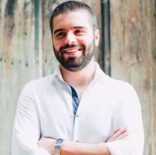 Carlos Costa Moreira