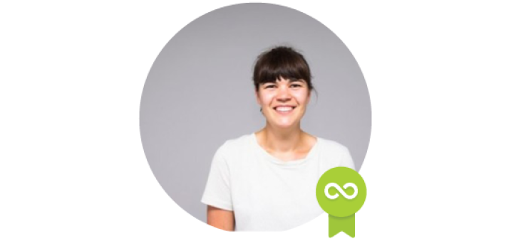 Stina Vanhoof - Accredited Trainer