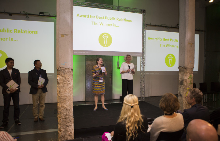 Birgit Mager and Tarja Chydenius present the SDN Chapter Awards at SDGC17